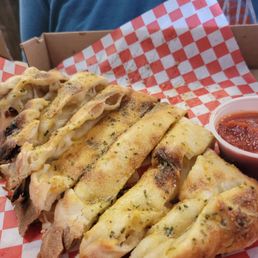Delicious breadsticks from Mountain View!