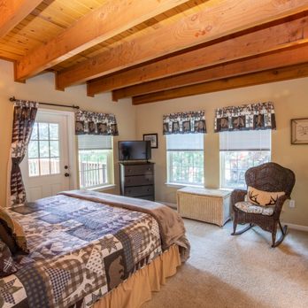Anderson's Alpine Retreat - Vacation Rentals Near Me - Cold Springs, California Anderson's Alpine Retreat - Vacation Rentals Near Me - Cold Springs, California