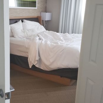Holiday Inn Palmdale-Lancaster - The bed was heavenly! - Hotels Near Me - Palmdale, California