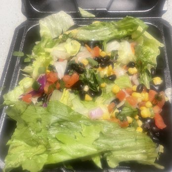 Cotton Patch Cafe - Missing avocado and look at the size of that lettuce spanning the width of the container - American Near Me - Mansfield, Texas Cotton Patch Cafe - Missing avocado and look at the size of that lettuce spanning the width of the container - American Near Me - Mansfield, Texas