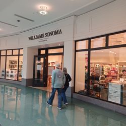 Williams-Sonoma
