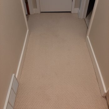 The Junkluggers of North Puget Sound - Carpet destroyed by Junkluggers - Junk Removal & Hauling Near Me - Arlington, Washington The Junkluggers of North Puget Sound - Carpet destroyed by Junkluggers - Junk Removal & Hauling Near Me - Arlington, Washington