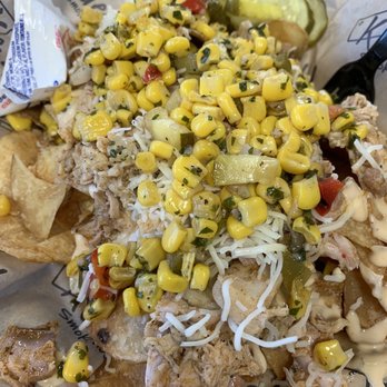 Kue'd Smokehouse - Nachos with chicken - Smokehouse Near Me - Waukee, Iowa Kue'd Smokehouse - Nachos with chicken - Smokehouse Near Me - Waukee, Iowa