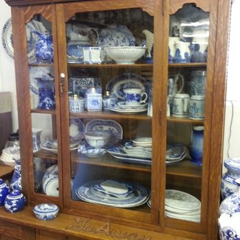 Big Bear Antiques - Antiques Near Me - Payson, Arizona