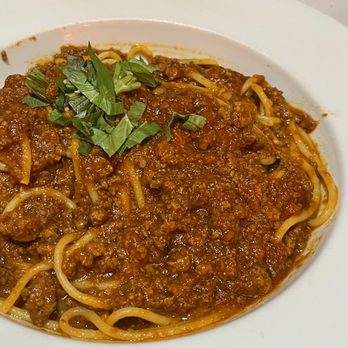 Villagio - Spaghetti bolognese. Very delicious - Italian Near Me - Sunrise, Florida Villagio - Spaghetti bolognese. Very delicious - Italian Near Me - Sunrise, Florida
