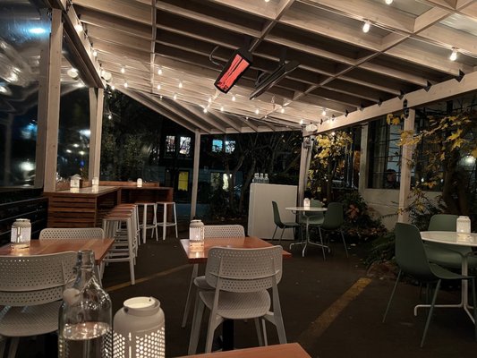 Bar West by null