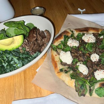 True Food Kitchen - custom Side of Kale Salad with steak and Spinach & Mushroom Pizza (Veg) - Vegetarian Near Me - Pasadena, California True Food Kitchen - custom Side of Kale Salad with steak and Spinach & Mushroom Pizza (Veg) - Vegetarian Near Me - Pasadena, California