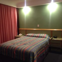Hotel Segovia Regency - Cuartos limpios y amplios.