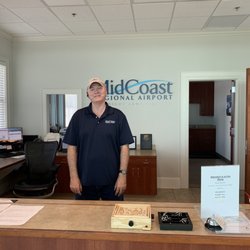 Midcoast Regional Airport - Friendly welcome, bottled water and mints upon arrival.