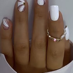 DL Nails & Spa