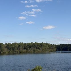 Paul B Johnson State Park - The lake is stunning