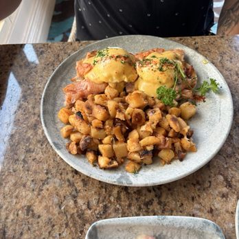 Seabreeze Cafe - Smoke salmon eggs Benedict - Cafes Near Me - Las Vegas, Nevada Seabreeze Cafe - Smoke salmon eggs Benedict - Cafes Near Me - Las Vegas, Nevada