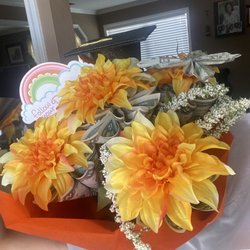 Hobby Lobby - Money bouquet for Graduation