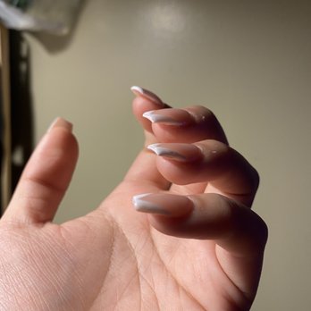 Top Nails - Side view - nice and thin! - Nail Salons Near Me - Silverdale, Washington