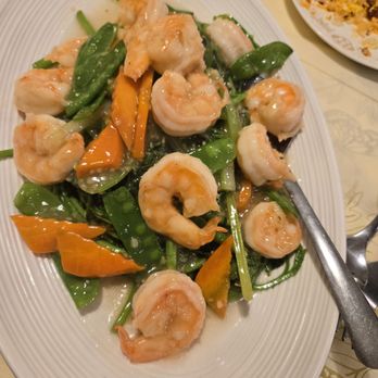 Hong Kong Noodle - Shrimp and pea pods - Chinese Near Me - Minneapolis, Minnesota Hong Kong Noodle - Shrimp and pea pods - Chinese Near Me - Minneapolis, Minnesota