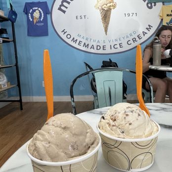 Mad Martha's Ice Cream - Ice Cream & Frozen Yogurt Near Me - Edgartown, Massachusetts