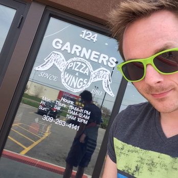 Garner's Pizza & Wings - Pizza Near Me - Morton, Illinois