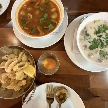 Na Rath Restaurant - Fried calamari - Thai Near Me - Elmhurst, New York Na Rath Restaurant - Fried calamari - Thai Near Me - Elmhurst, New York