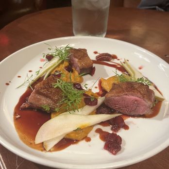 White Dog Cafe - Wayne - Duck breast - Cafes Near Me - Wayne, Pennsylvania White Dog Cafe - Wayne - Duck breast - Cafes Near Me - Wayne, Pennsylvania