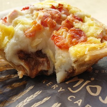 Banjo's - Potato pie. So good - Bakeries Near Me - New Norfolk, TAS Banjo's - Potato pie. So good - Bakeries Near Me - New Norfolk, TAS