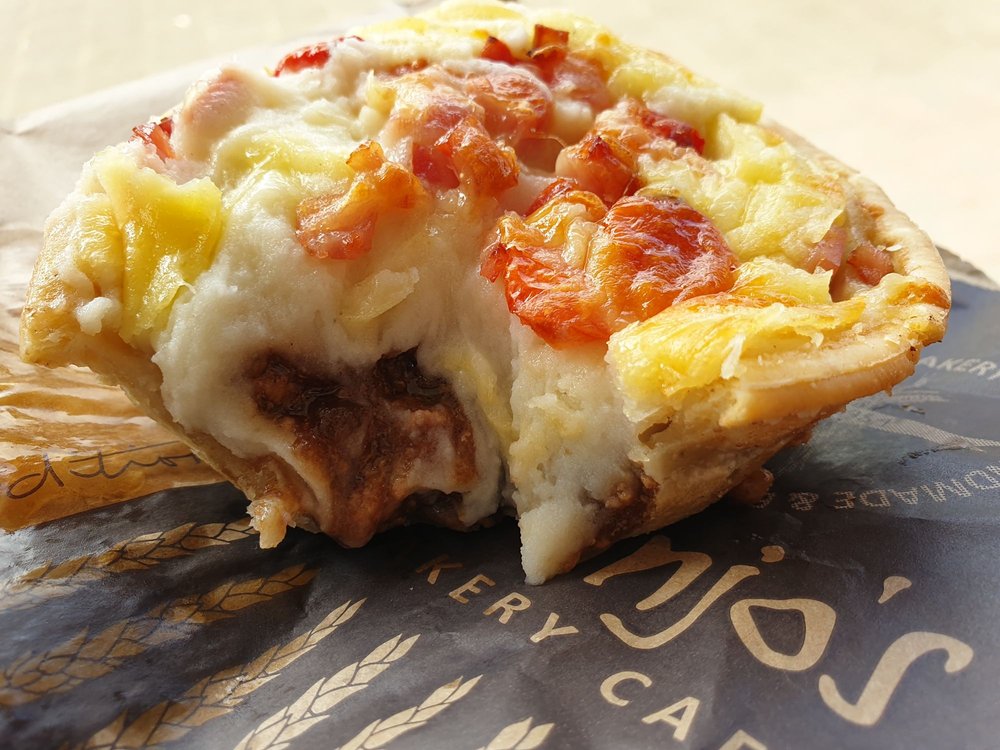 BANJO’S Updated August 2024 20 High St, New Norfolk Tasmania