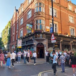 The Nags Head - Outside