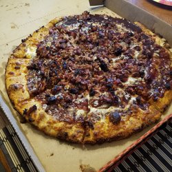 Little Caesars Pizza - The specialty at the moment, the smokehouse pizza. It has pulled pork, braised brisket, and applewood bacon.