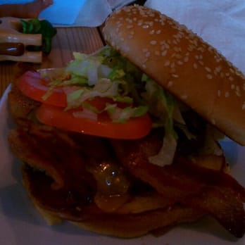 Uneeda Burger - 1/4 pound, bacon cheese. Yum! - Burgers Near Me - Seattle, Washington Uneeda Burger - 1/4 pound, bacon cheese. Yum! - Burgers Near Me - Seattle, Washington