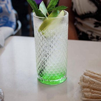 Flore Cafe - Thai Near Me - Tysons, Virginia