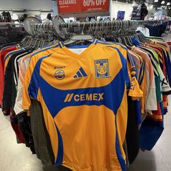 Adidas - Great prices on soccer jerseys !!