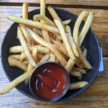 King Taps - Sea Salted Fries - Canadian (New) Near Me - Toronto, Ontario King Taps - Sea Salted Fries - Canadian (New) Near Me - Toronto, Ontario