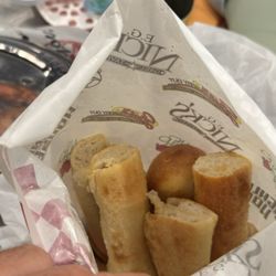 Gus's Carryout - Breadsticks