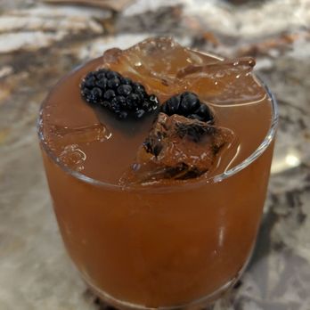 Oak & Honey - Oak and Smoke - Bars Near Me - Greenville, South Carolina Oak & Honey - Oak and Smoke - Bars Near Me - Greenville, South Carolina