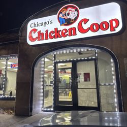 Chicago Chicken Coop - What are the true hours as this is s regular occurrence at this location with same female employee.