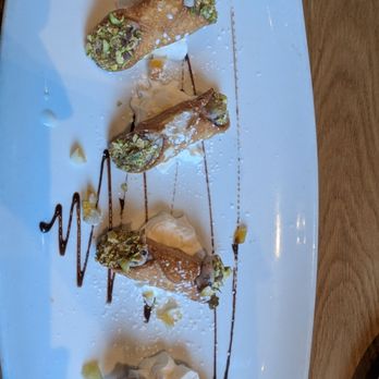 Il Fornaio - Cannoli - Pizza Near Me - Santa Clara, California Il Fornaio - Cannoli - Pizza Near Me - Santa Clara, California