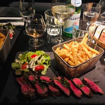 L'Open Café - Tataki de boeuf. Bien servi, c'est rare pour 13€ - Gay Bars Near Me - Paris, 75
