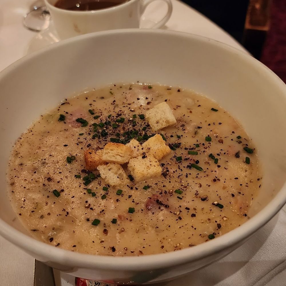 Vintage Steakhouse - New England Clam Chowder - Steakhouses Near Me - Coarsegold, California Vintage Steakhouse - New England Clam Chowder - Steakhouses Near Me - Coarsegold, California