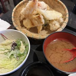 Combo with tempura and sushi