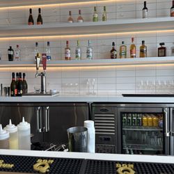 Escape Lounges