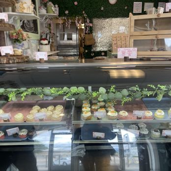 Icing On The Cake - Cupcakes , Cookies , French Macron - Cupcakes Near Me - Colorado Springs, Colorado Icing On The Cake - Cupcakes , Cookies , French Macron - Cupcakes Near Me - Colorado Springs, Colorado
