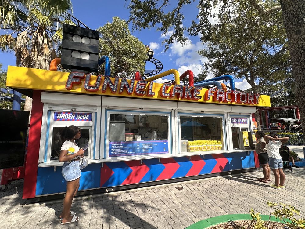 FUNNEL CAKE FACTORY Updated August 2024 1 Legoland Way, Winter