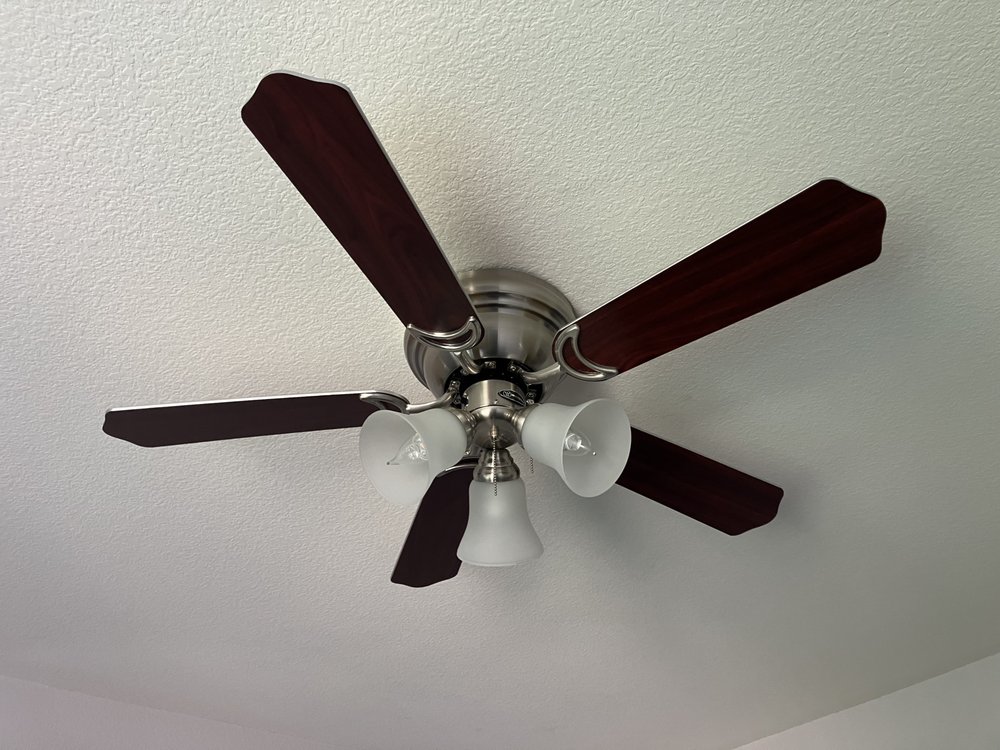 Slide of Matias Electrical Services