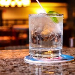 Moose & Maple - A sparkling beverage