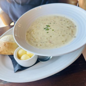 Marisol - Bowl Clam chowder - Seafood Near Me - Pismo Beach, California Marisol - Bowl Clam chowder - Seafood Near Me - Pismo Beach, California