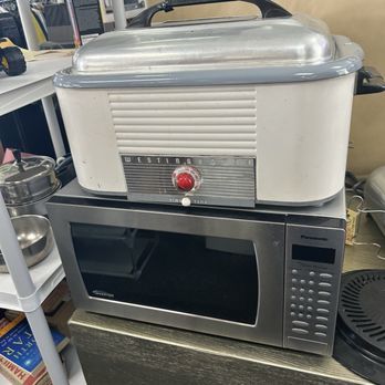 Cottage Treasures Mercantile - 1/14/26 Vintage, honestly dunno what this is, s dehydrator perhaps? - Used, Vintage & Consignment Near Me - Pasadena, California Cottage Treasures Mercantile - 1/14/26 Vintage, honestly dunno what this is, s dehydrator perhaps? - Used, Vintage & Consignment Near Me - Pasadena, California