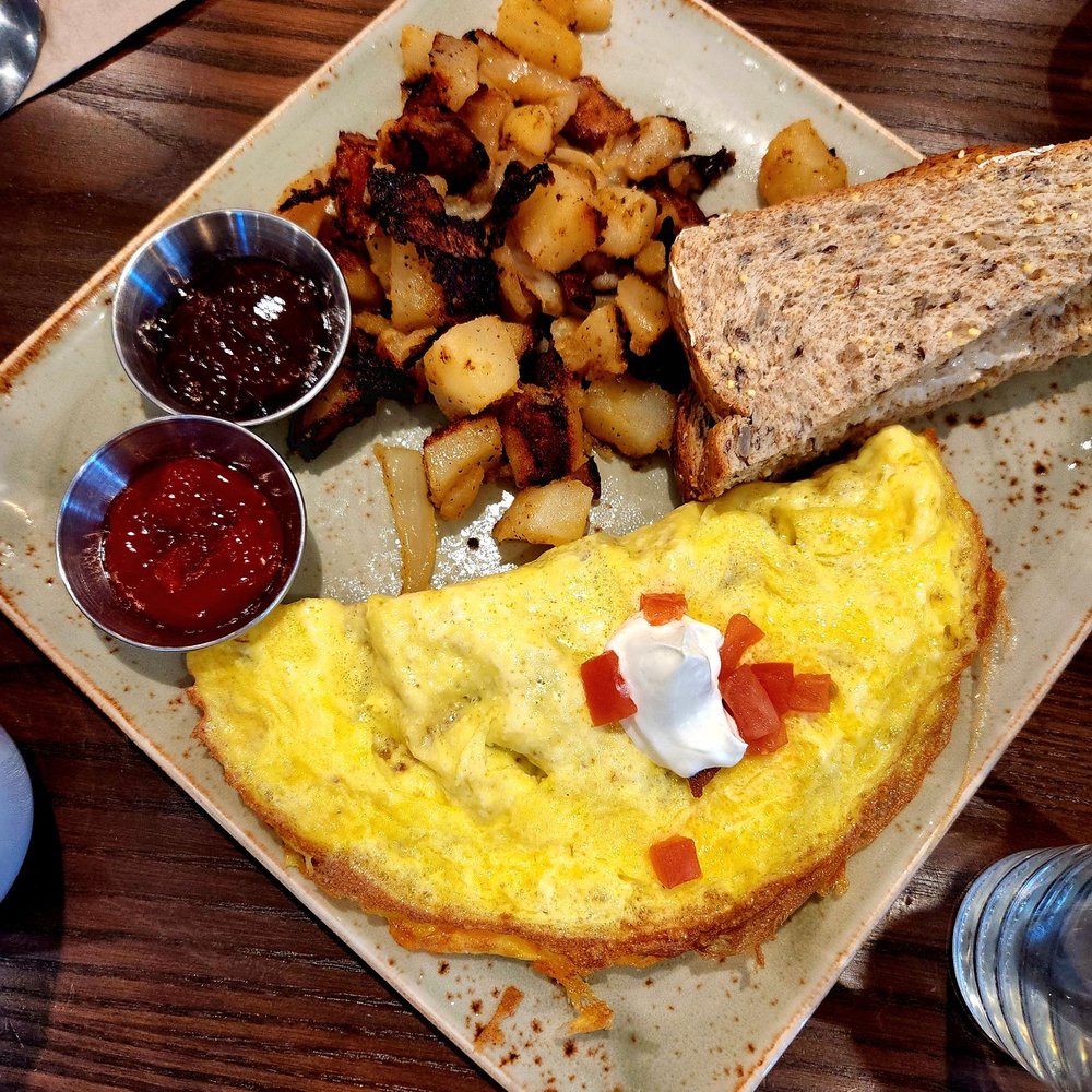 First Watch - Sept 2022: The Works (Omelet) @ $12.29-- very good - Breakfast & Brunch Near Me - Tampa, Florida