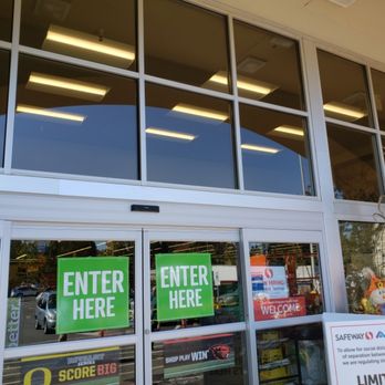 Squeegee Clean - Beautiful commercial glass after a cleaning. Hasn't been done in years! - Window Washing Near Me Squeegee Clean - Beautiful commercial glass after a cleaning. Hasn't been done in years! - Window Washing Near Me