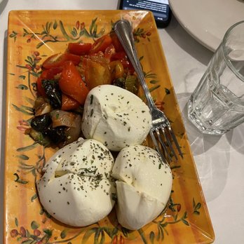 Patrizia's - Williamsburg - Burrata al'Amalfitana - Pizza Near Me - Brooklyn, New York