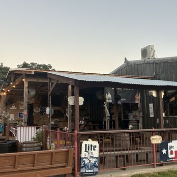 River Rose Tavern - Cocktail Bars Near Me - Canyon Lake, Texas