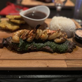 Chicas Cuban Cafe - Churrasco w/shrimp, white rice, beans and Tostones - Cuban Near Me - Deland, Florida Chicas Cuban Cafe - Churrasco w/shrimp, white rice, beans and Tostones - Cuban Near Me - Deland, Florida